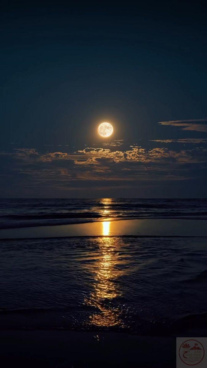 Vào một tối chậm rãi, ta chỉ cần một khoảng lặng để thở nhẹ nhàng