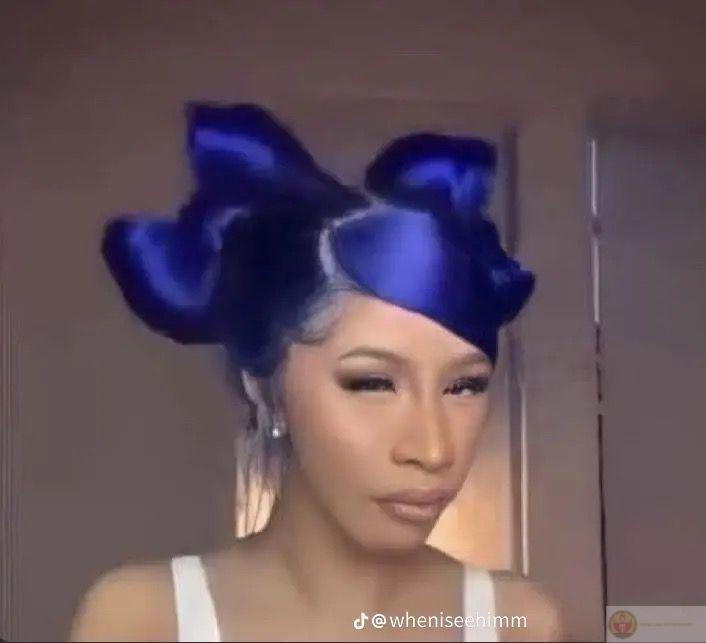 Một chuỗi tin nhắn chèn sus meme tạo cảm giác thú vị bất ngờ