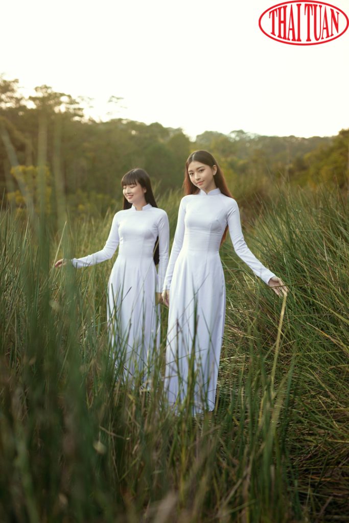 cổ áo dài cho học sinh