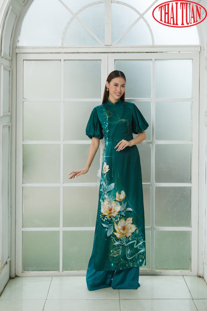 hướng dẫn chọn cổ áo dài cho người mập