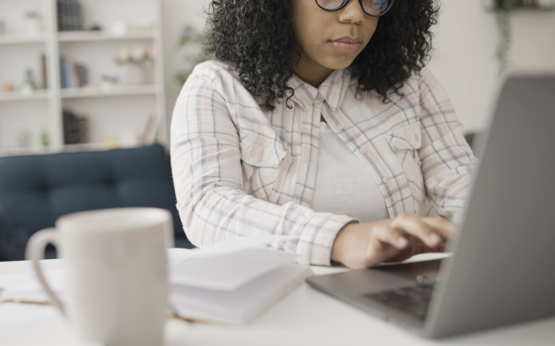 Biên dịch tiếng Trung đem đến tiềm năng việc làm cùng mức lương hấp dẫn