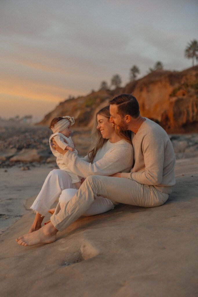 Chúng ta chẳng cần tạo dáng, chỉ cần ở cạnh nhau