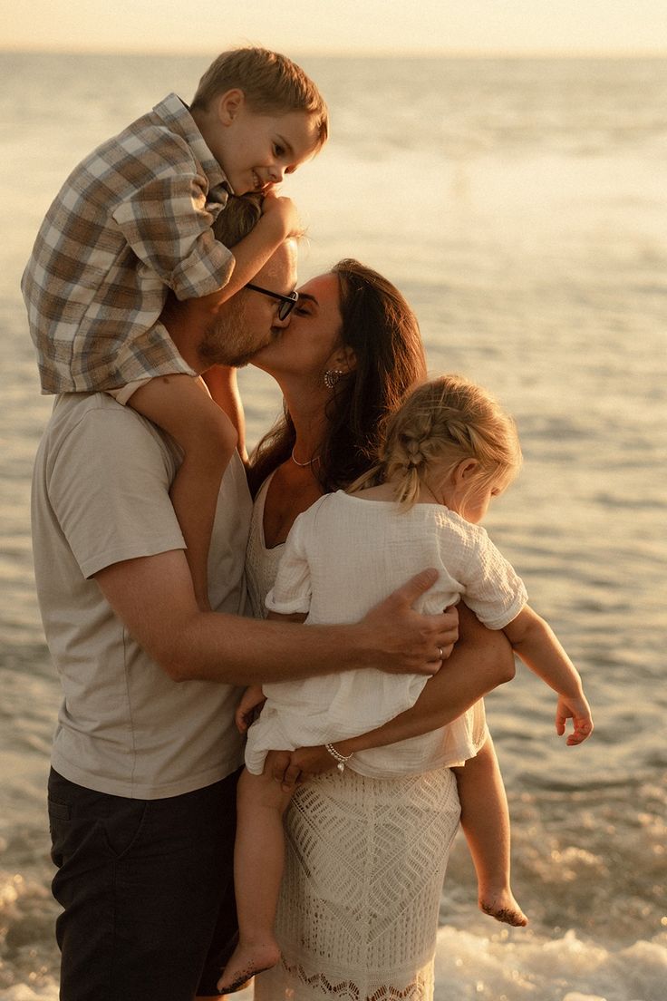 Đi hết thế gian, trở về vẫn là nhà