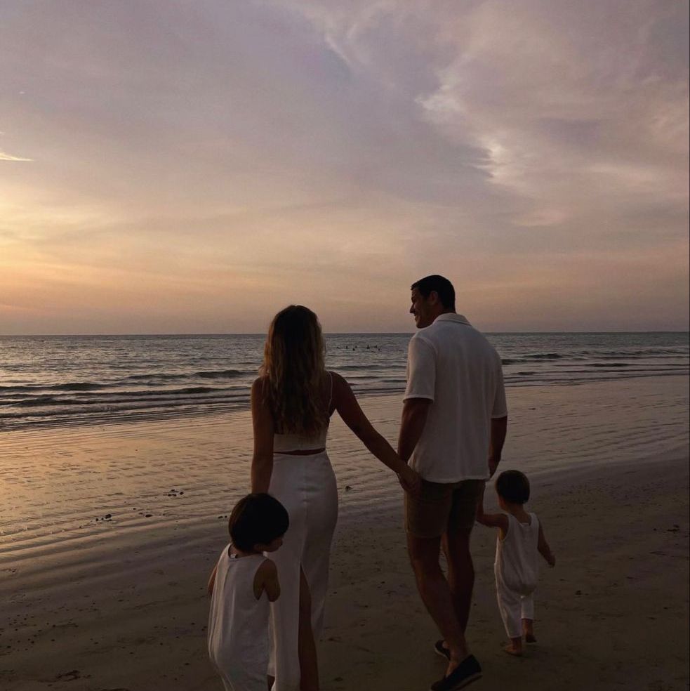 Gia đình là bờ cát vững vàng nhất