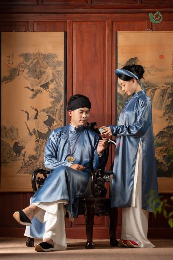 30+ kiểu tạo dáng chụp ảnh Tết cặp đôi đẹp lãng mạn