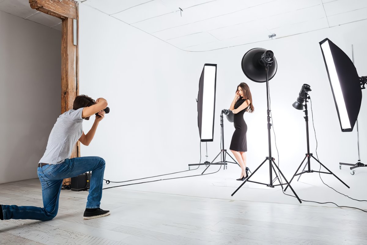 Việc tương tác và giao tiếp với người diễn cũng rất quan trọng trong chụp beauty