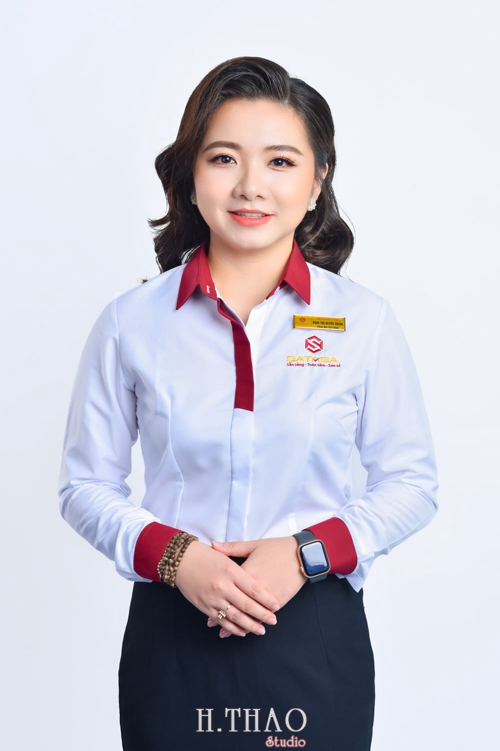 Anh cong ty 4 min - Dịch vụ chụp ảnh công sở đẹp, chuyên nghiệp tại TPHCM - HThao Studio