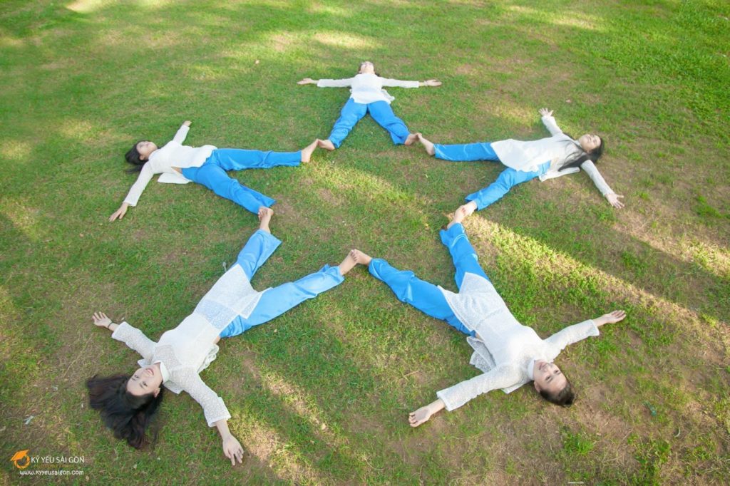 Ảnh-kỷ-yếu-đẹp-ban-đêm