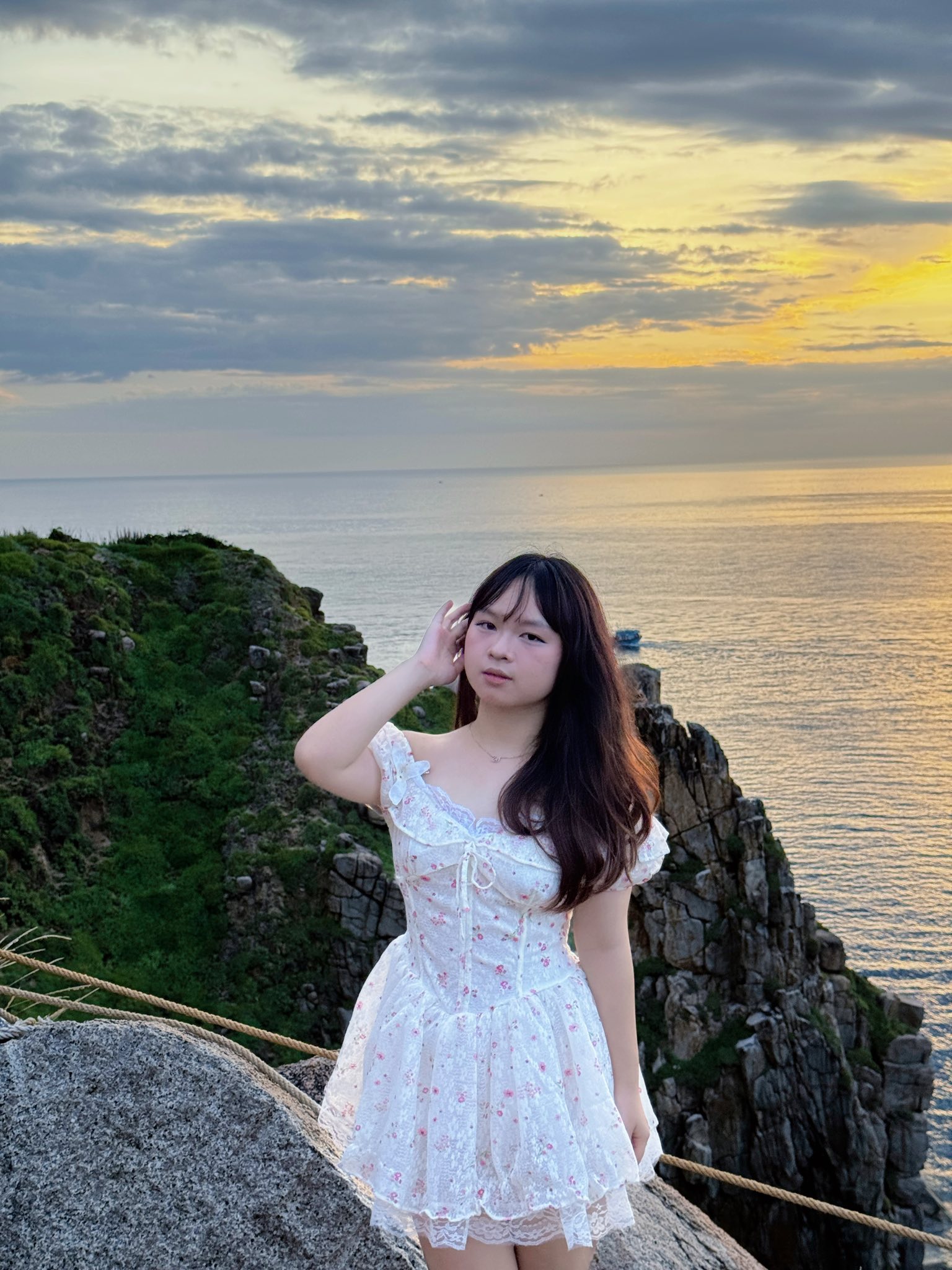 Sống ảo tạo dáng chụp ảnh đẹp ở biển