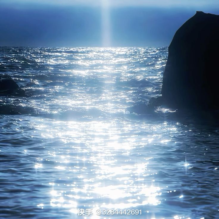 Ánh nắng chiếu xiên giúp tạo nên ảnh nhiều tầng lớp