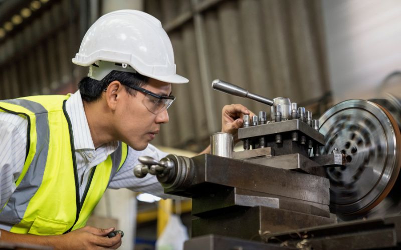 Cơ khí chế tạo máy