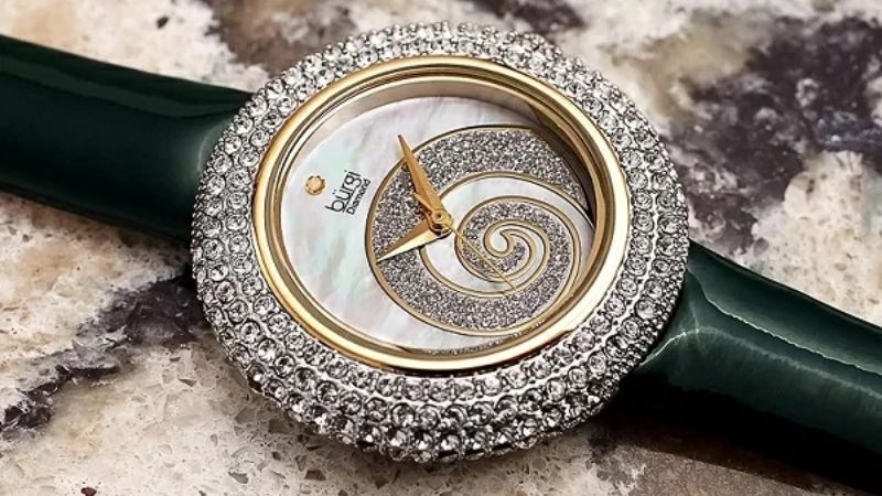 Đồng hồ Burgi gây ấn tượng cho khách hàng ngay từ cái nhìn đầu tiên