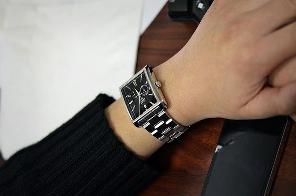 Đồng Hồ Nam Mặt Chữ Nhật Orient - “Món” Lạ Mà Ngon | Đồng hồ, Đồng hồ nam