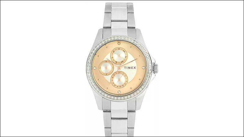 Đồng hồ nữ màu bạc tôn da