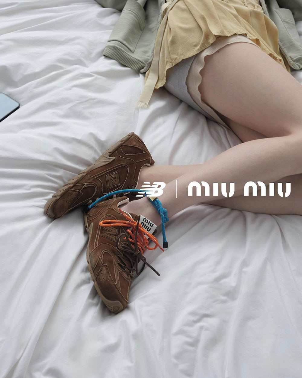 Ba phối màu thời thượng của mẫu giày thể thao nữ Miu Miu x New Balance 530 SL