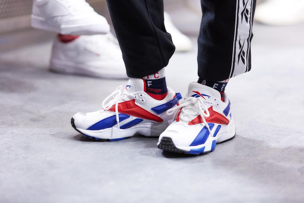 Phân biệt giày Reebok chính hãng và fake