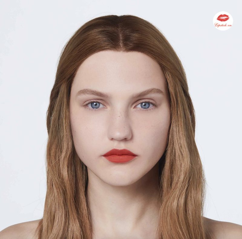 son-gucci-rouge-a-levres-liquid-matte-mau-311-lizzie-tiger