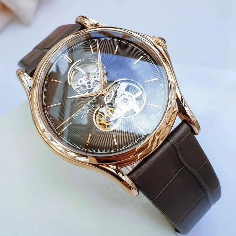 Thương hiệu đồng hồ nổi tiếng Emporio Armani