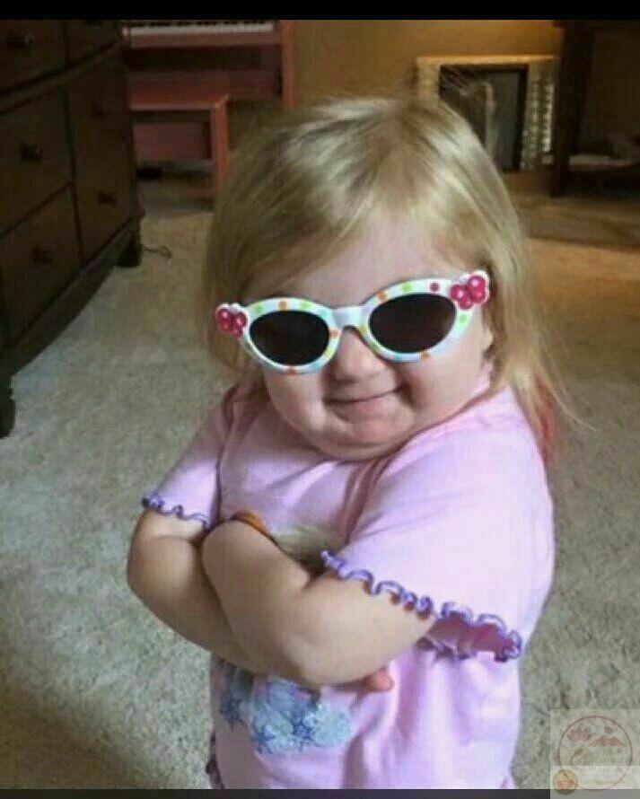 Hẹ hẹ hẹ trở thành lựa chọn quen thuộc để pha trò trên mạng xã hội