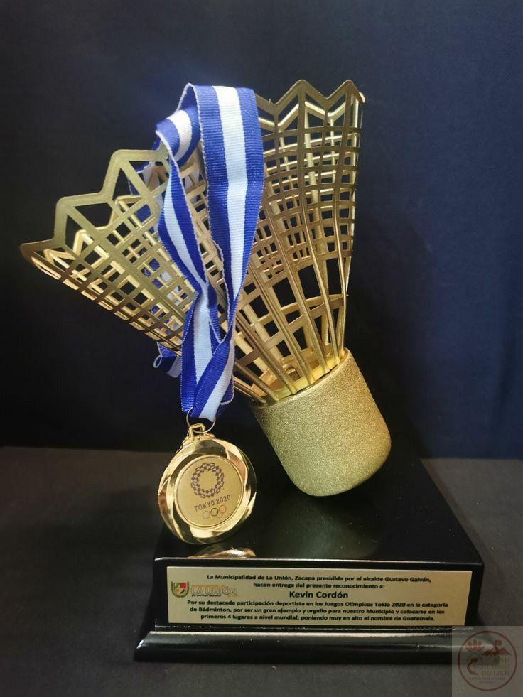 Cảm hứng tự tin hiện ra trong từng bức ảnh mang tinh thần quyết đoán