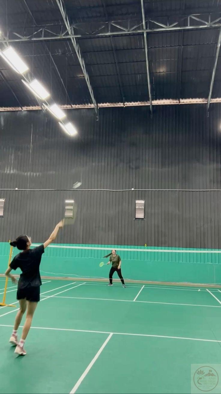 Niềm vui nhỏ bé được thể hiện trong sự chan hòa và thân thiện