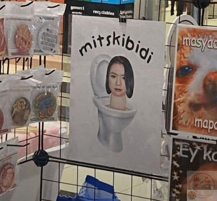 Niềm vui bất ngờ đến từ sự kỳ quái rất khó đoán trước.