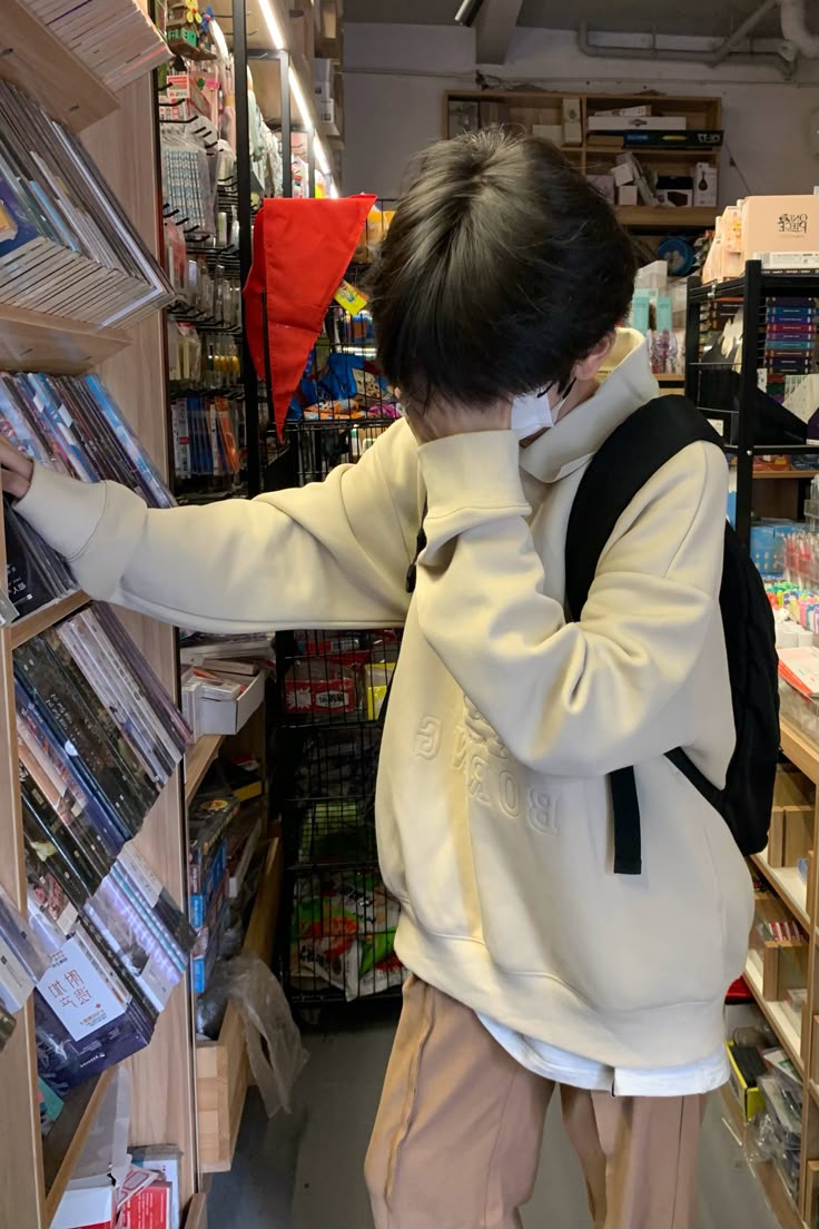 Ảnh trai đẹp 9 tuổi Việt Nam được yêu thích vì sự chân thật trong từng khoảnh khắc