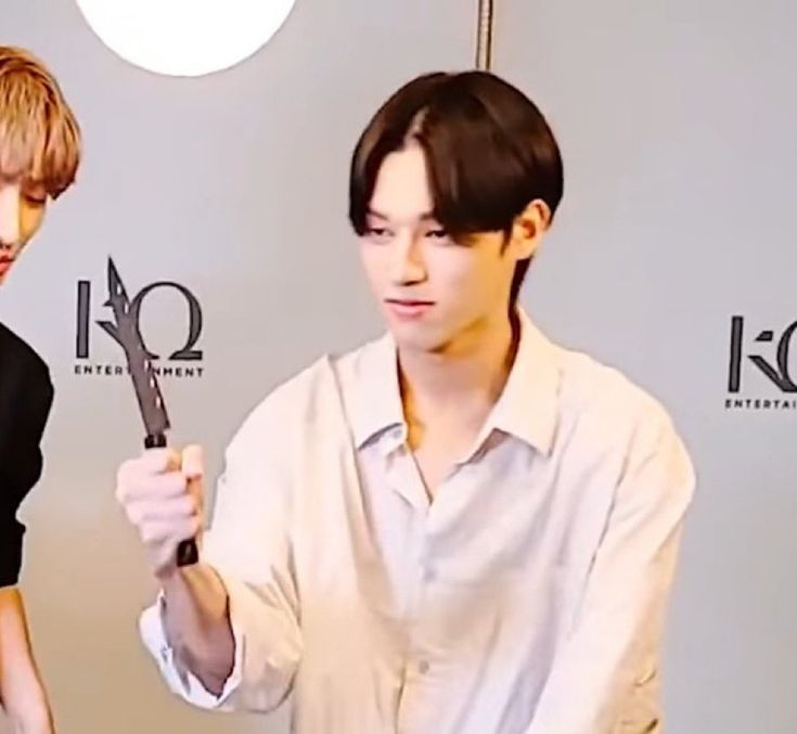 Không ai thương bằng người cầm dao mà vẫn hỏi