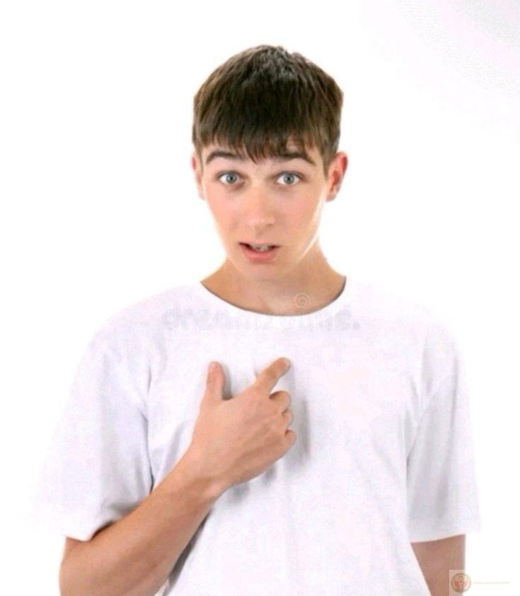 Meme hoang mang hài hước khiến người xem bật cười vì biểu cảm ngơ ngác khó tả