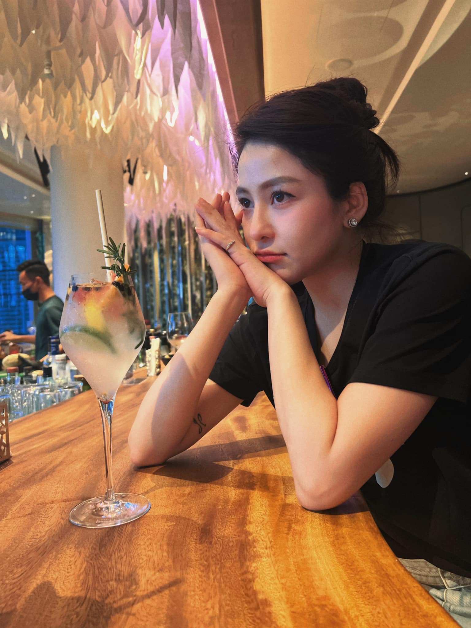 Cô tự nhận mình có số thị phi.