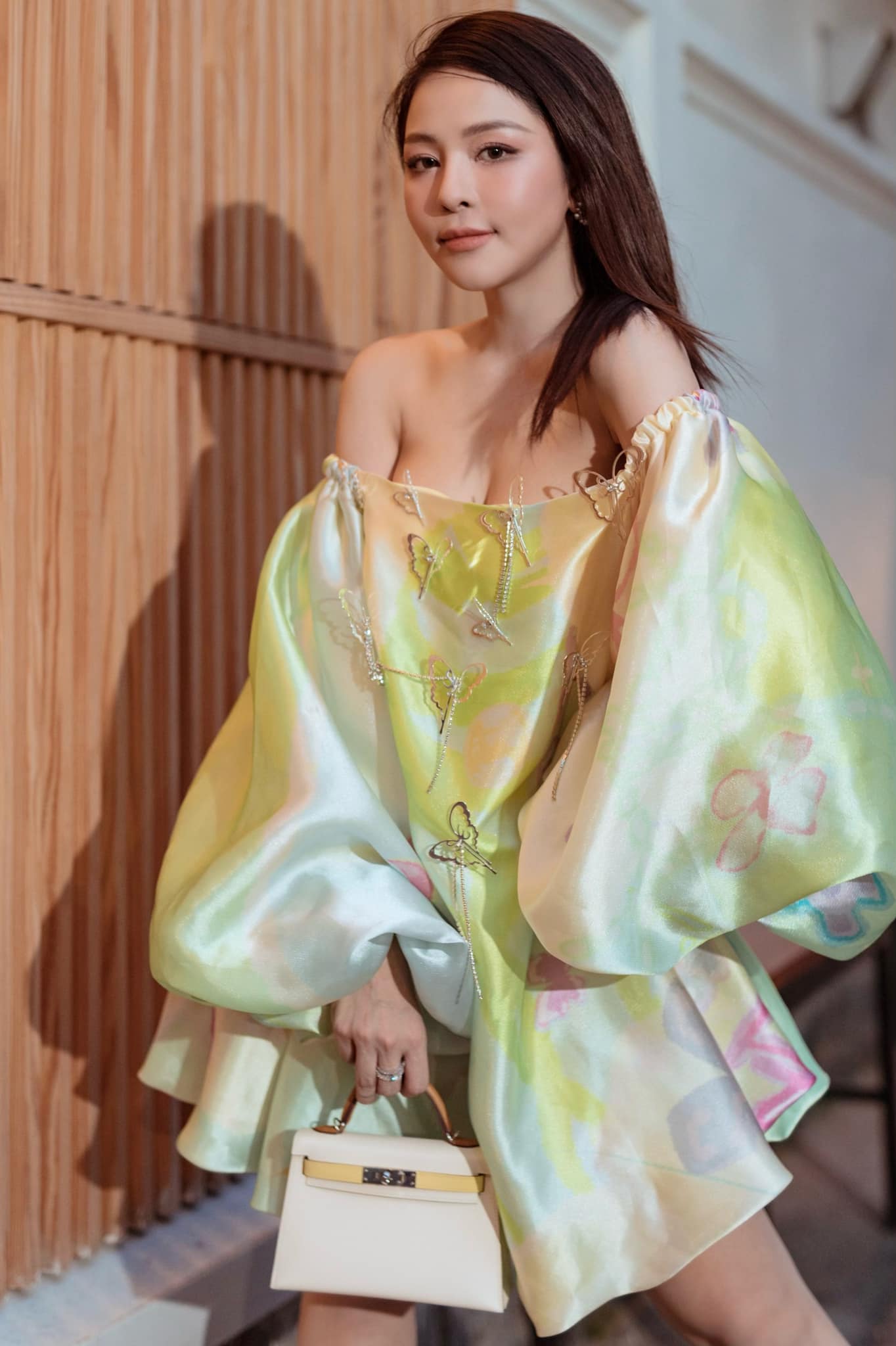 Trâm Anh của hiện tại vẫn xinh đẹp, quyến rũ sau 4 năm vướng scandal nhạy cảm.