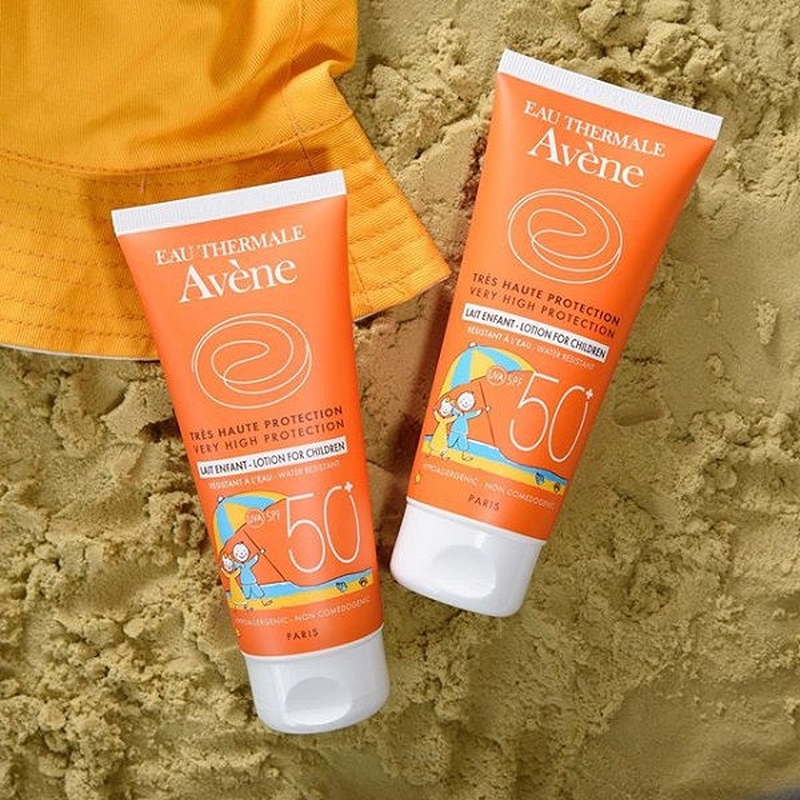 Top 9 kem chống nắng cho bé cực kì lành tính 3