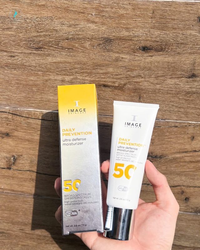 Kem chống nắng IMAGE Skincare DAILY PREVENTION Ultra Defense Moisturizer SPF 50
