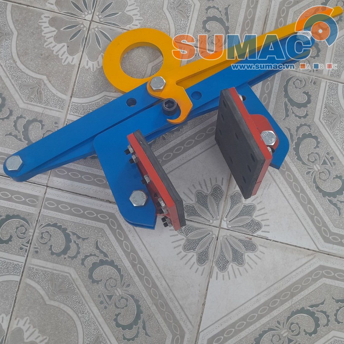 kẹp cẩu đá hoa cương