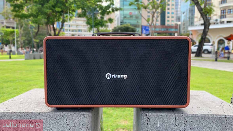 Giá loa bluetooth bass mạnh bao nhiêu tiền?