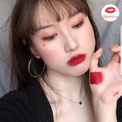 Son Black Rouge A04 Rasberry Syrup Màu Đỏ Cherry