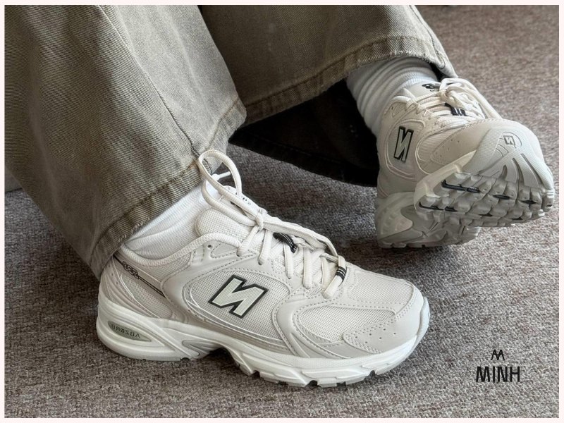 Nail xanh dương nhạt tráng gương