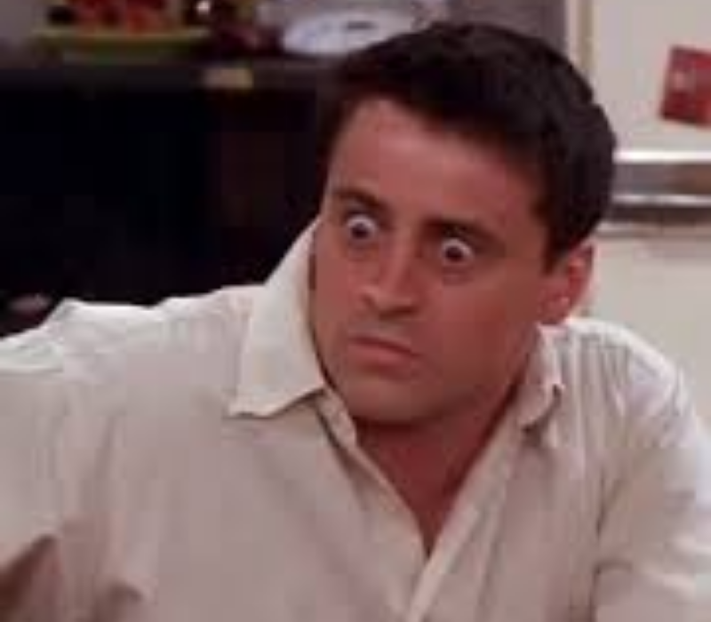 Meme ngạc nhiên tròn xoe mắt