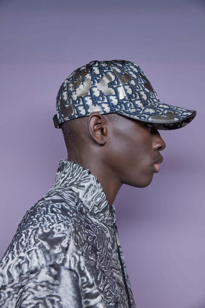 nón lưỡi trai chính hãng