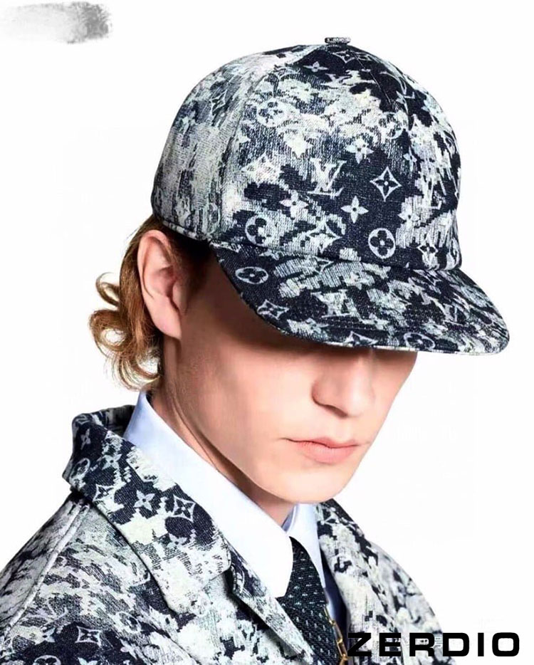 mũ lưỡi trai thương hiệu Louis Vuitton