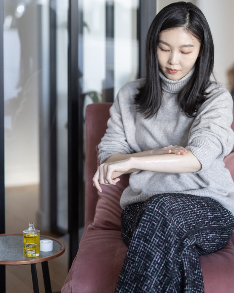 huile tonic mua dầu rạn da ở pháp paris clarins