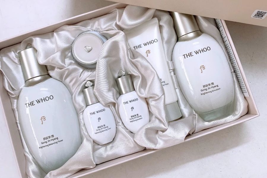 Bộ mỹ phẩm Whoo dưỡng trắng