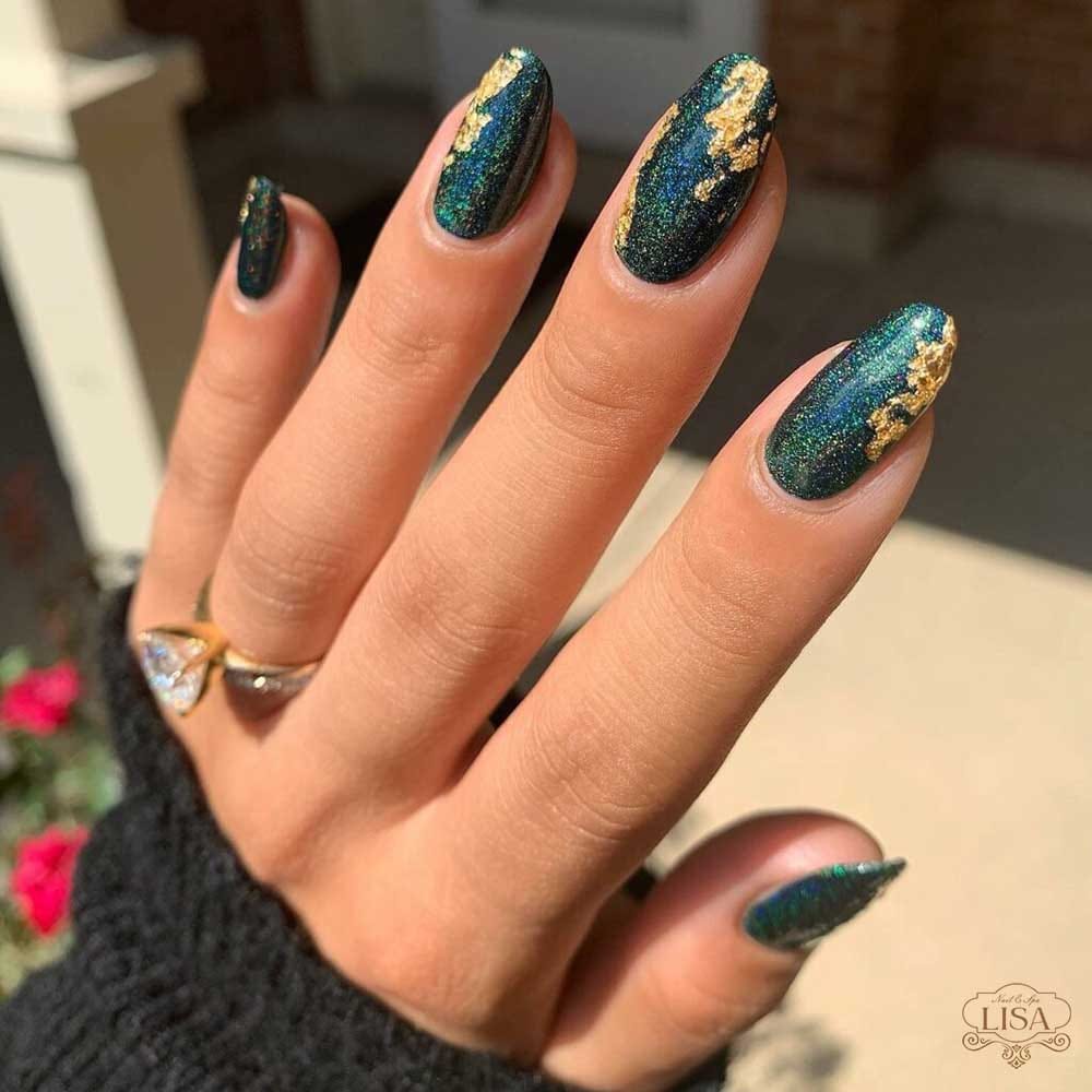 Thiết kế nail ẩn xà cừ xanh rêu