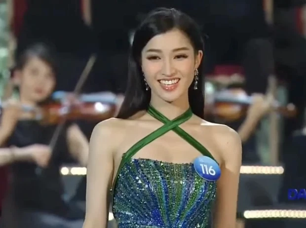 Nguyễn Phương Nhi - người đẹp diện bikini lấn át cả Nam Em tại Chung khảo Miss World Vietnam 2022