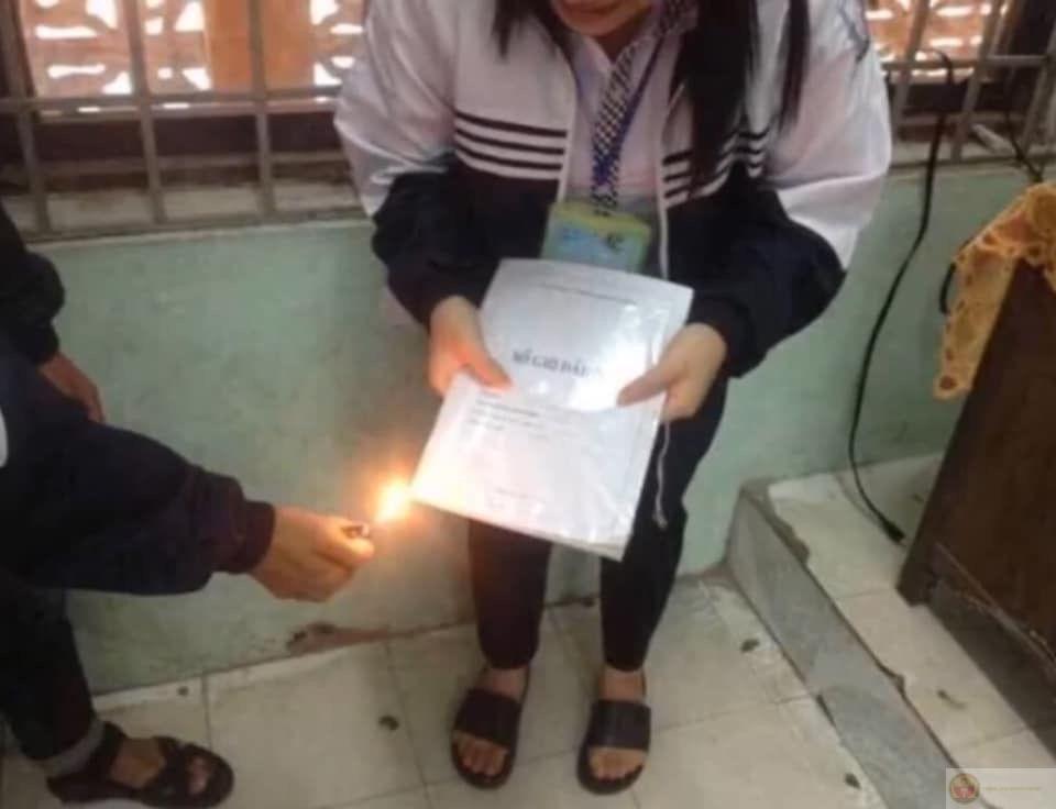 Ảnh chế học sinh sáng tạo khiến người xem vừa cười vừa nhớ kỷ niệm tuổi học trò