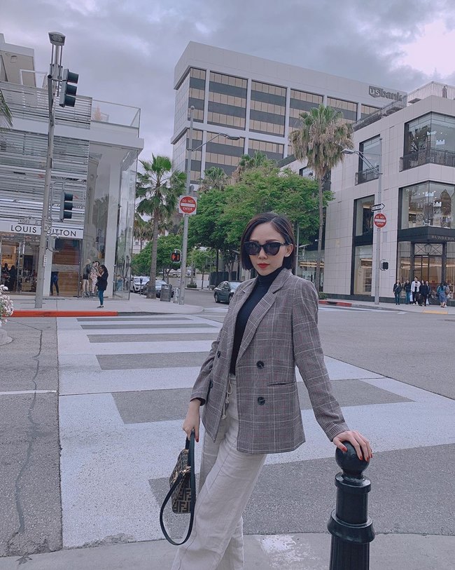 22 Cách phối đồ đẹp cho Nữ đi chơi cá tính, xinh lung linh