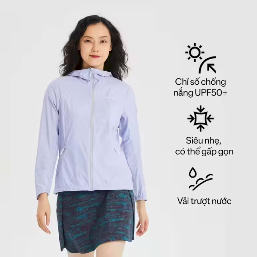 Outfit đi biển với áo trễ vai