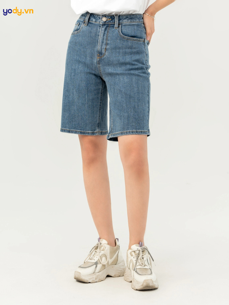 quần short nữ tới đầu gối