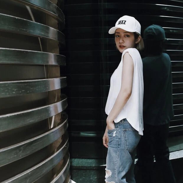 cách chụp ảnh đẹp với mũ