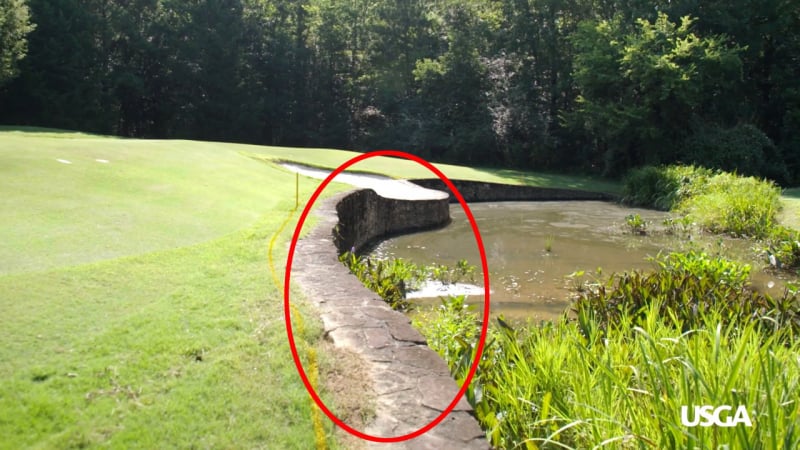 Luật golf quy định thế nào về vật thể trên sân golf?